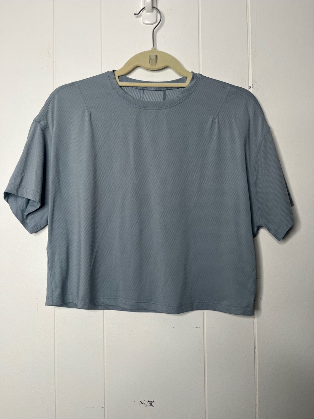 Lululemon Abrasion-Resistant Training T-Shirt Size 8
